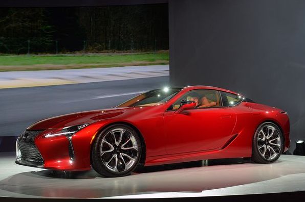 Обзор и обновление моделей Lexus на 2017 год