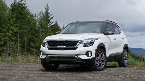Обзор Kia Seltos 2023 года: Побочные эффекты: отличные технологии, хороший внешний вид