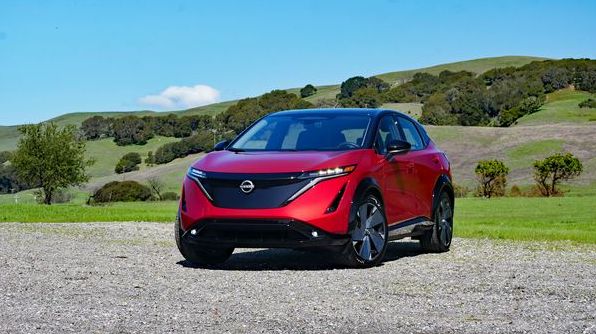 Обзор Nissan Ariya 2023 года: Уступает топовым электромобилям в цене