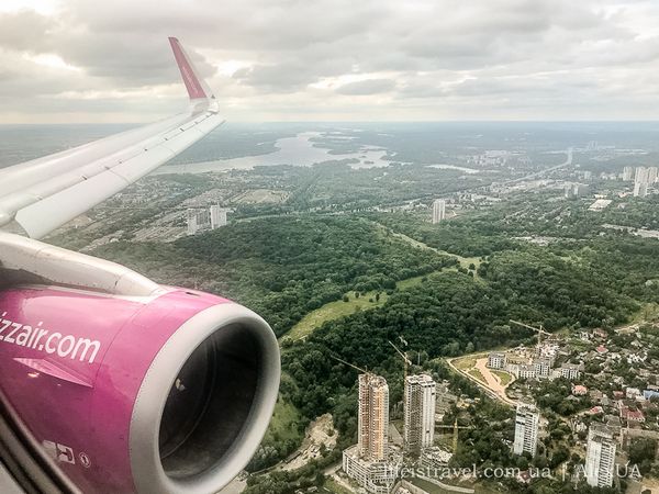 "Иногда приходится быть немного психологом" - интервью с бортпроводником Wizz Air