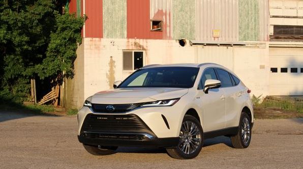 Обзор Toyota Venza 2023 года: Хотите более роскошный гибрид RAV4? Это он Обзор Toyota Venza 2023 года: Хотите более роскошный гибрид RAV4? Это он